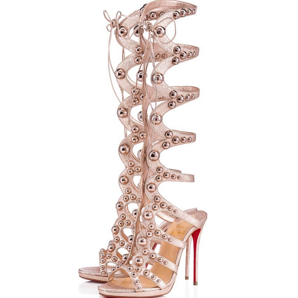 Authentic⭐️ Christian louboutin Amazoutiful heels